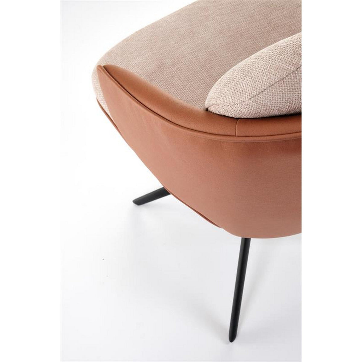 Scaun K554, maro / bej / negru
