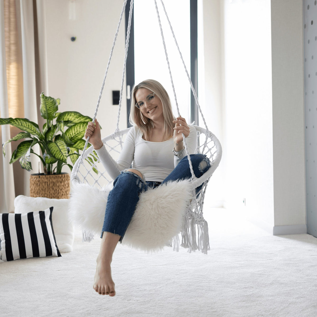 Fotoliu balansoar Amado 2 în living, imaginea 15