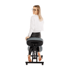 Scaun kneeling KILIAN, gri deschis / negru