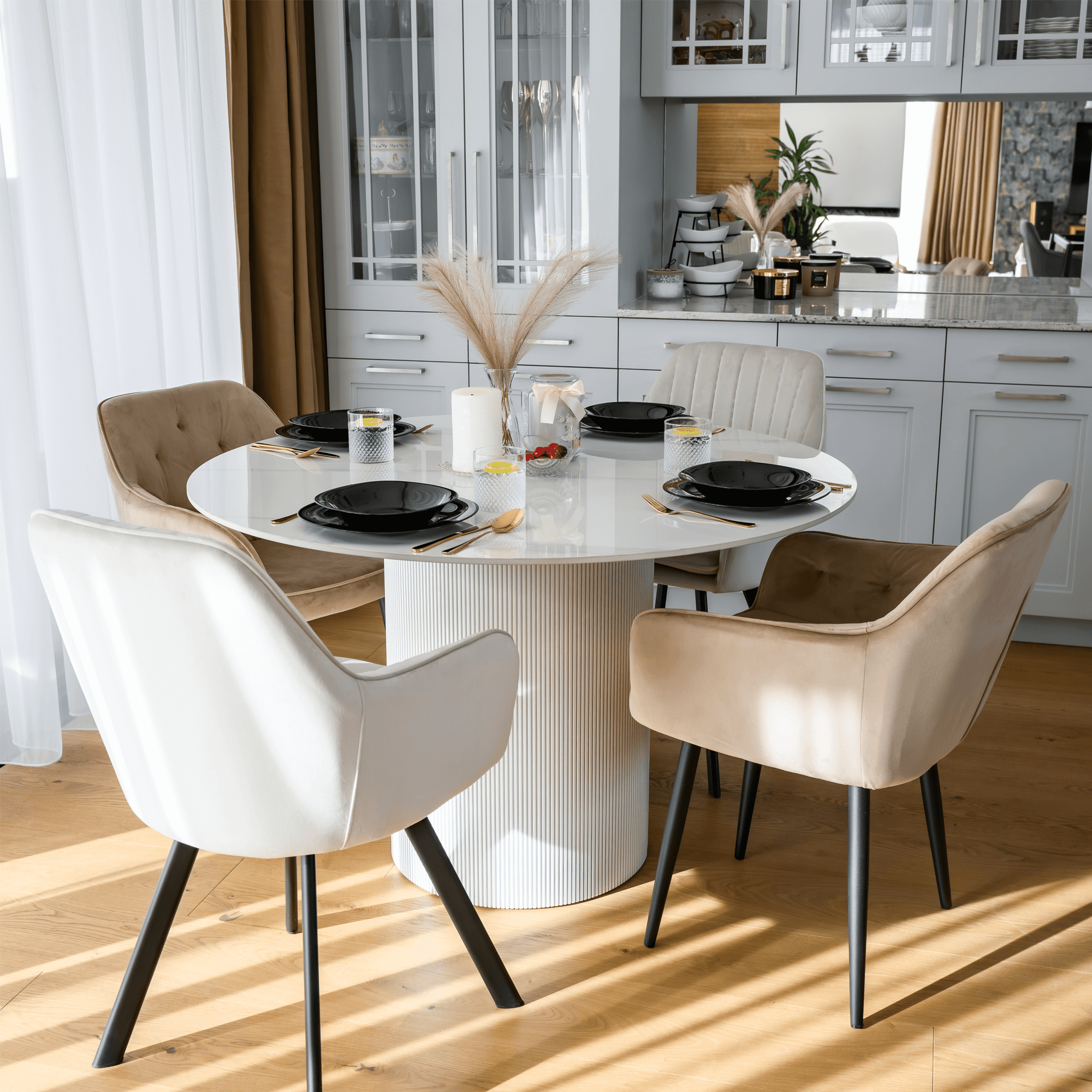 Masa MAHIR TIP 1, vedere 2
