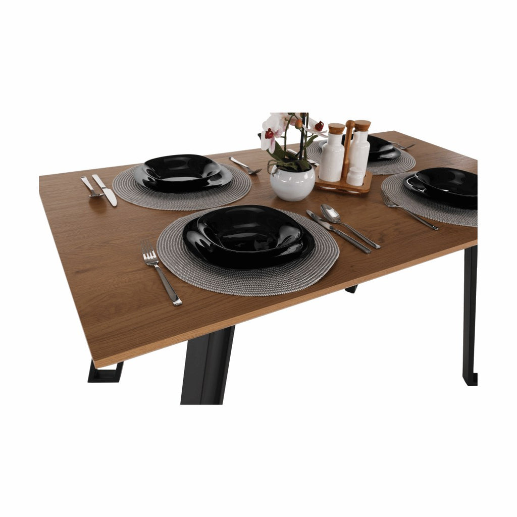 Masă dining Pedal, vedere din alt unghi