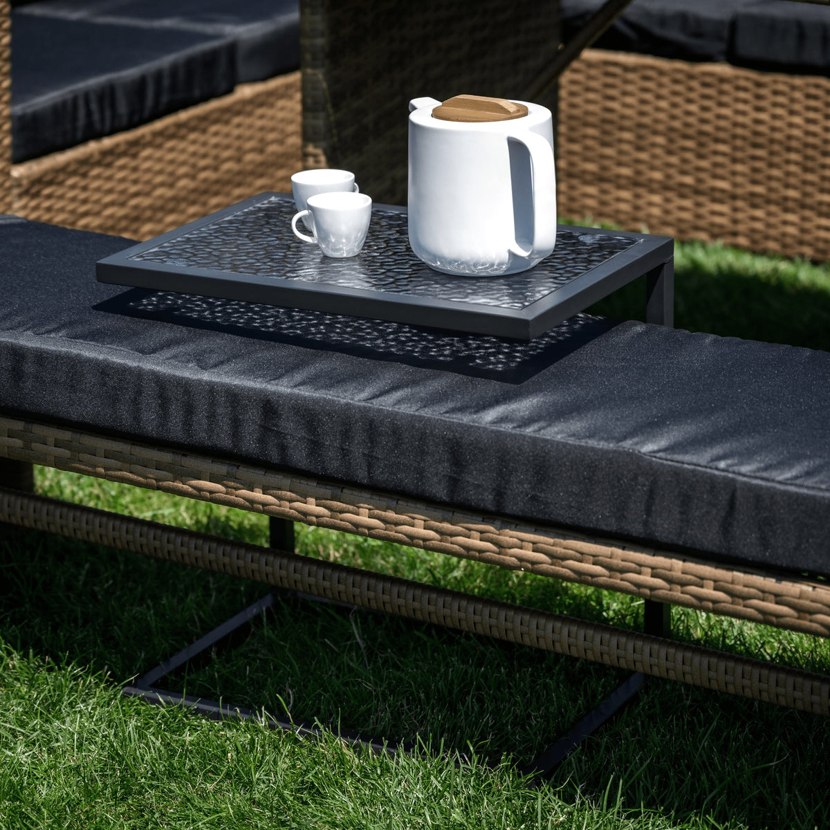 Măsuță de cafea Selko în living, imaginea 2