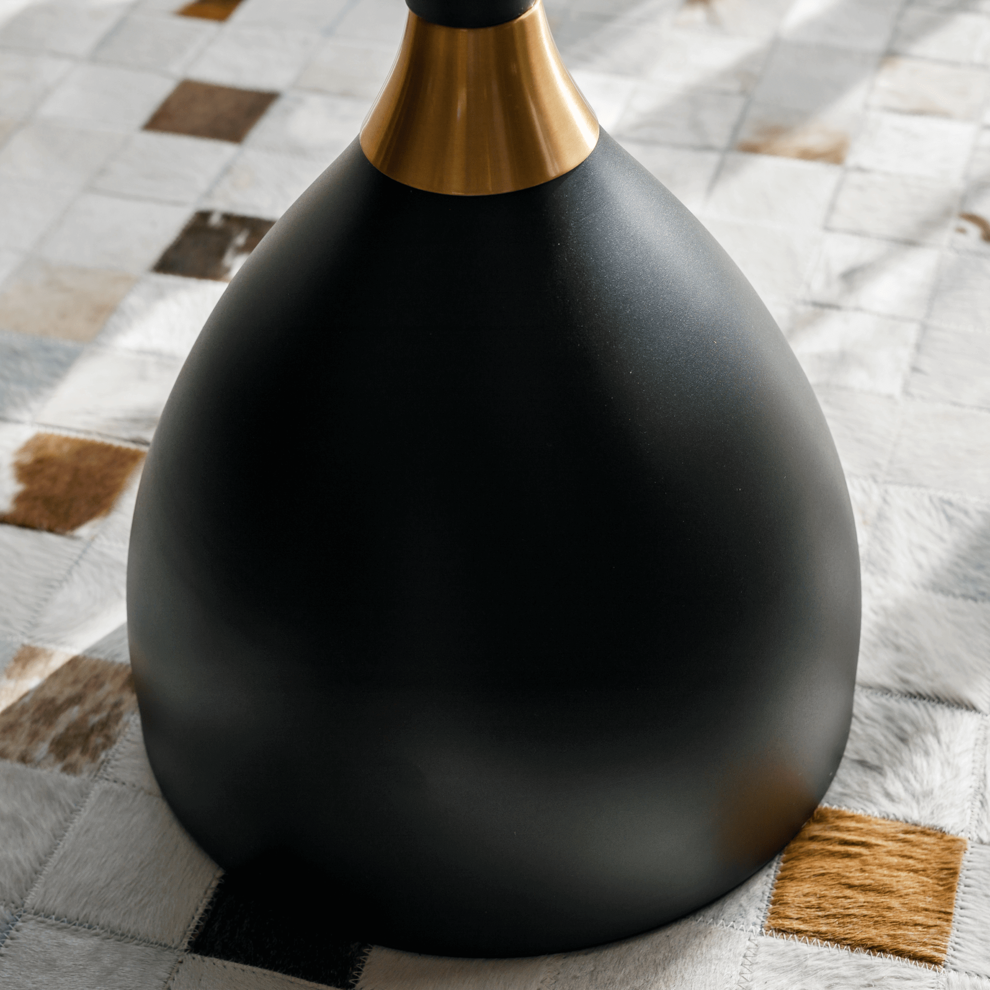 Masuta de cafea ODIS, marmura alb / negru