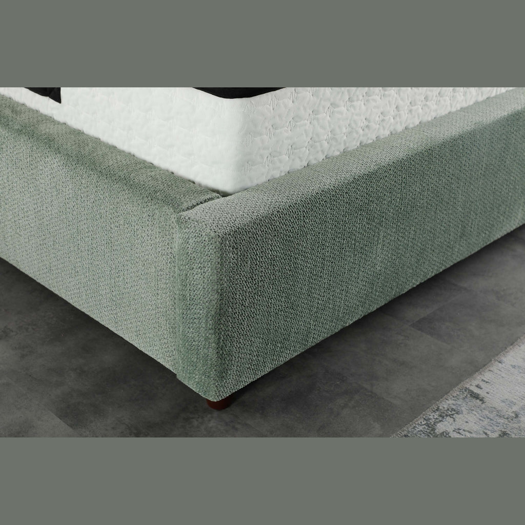 Pat Lima în dormitor, imaginea 2