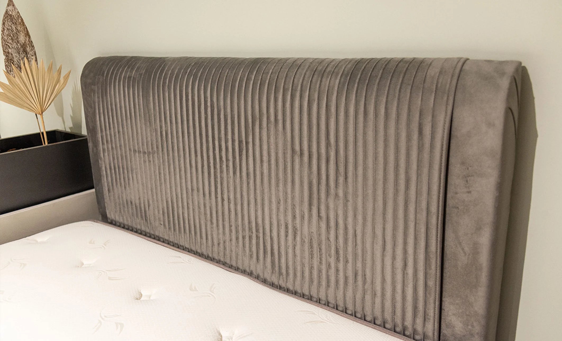 Set pat tapitat Saltea Bella Grey, vedere 8