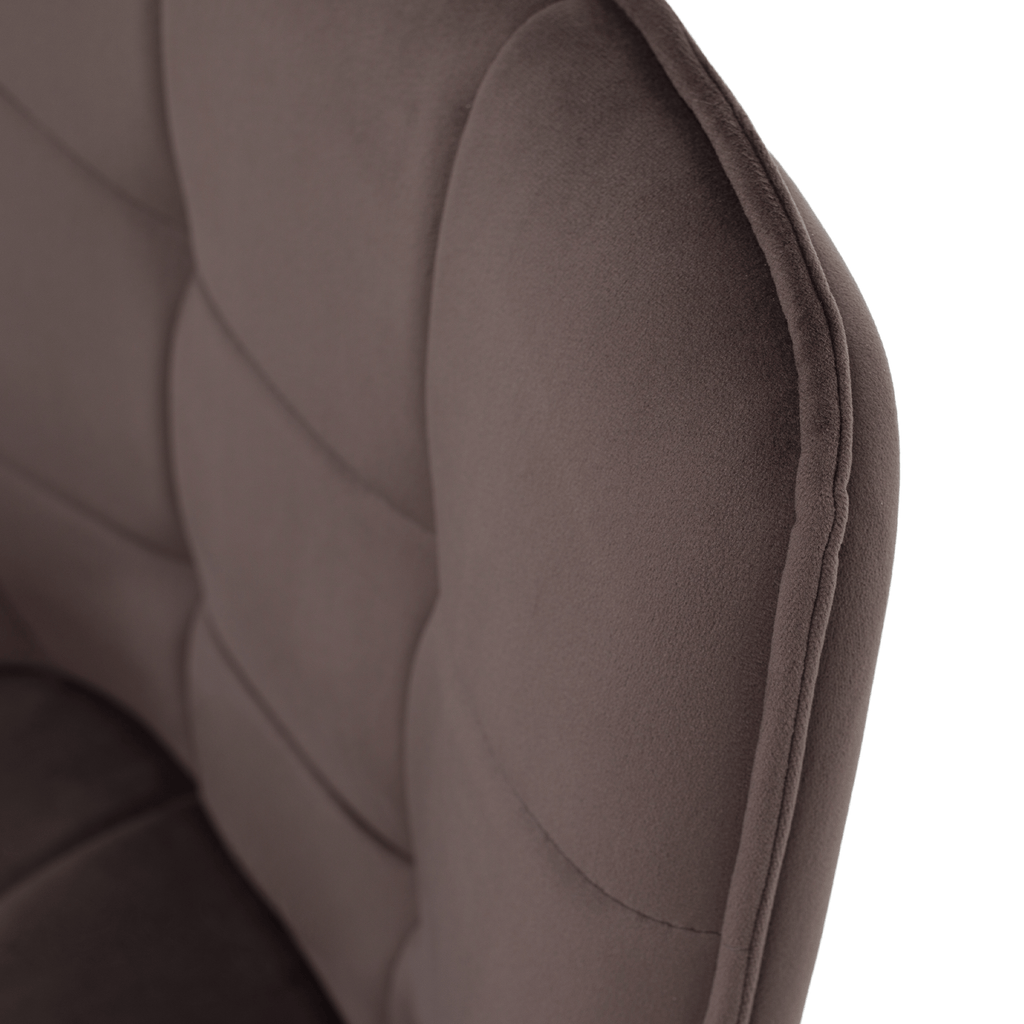 Scaun de design, PETIN