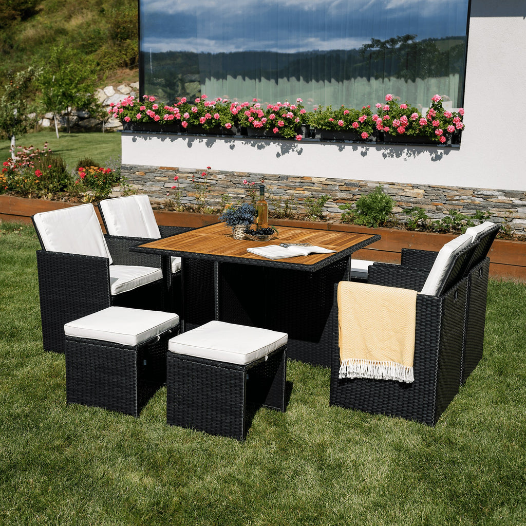 Set mobilier grădină Melford în grădină și pe terasă
